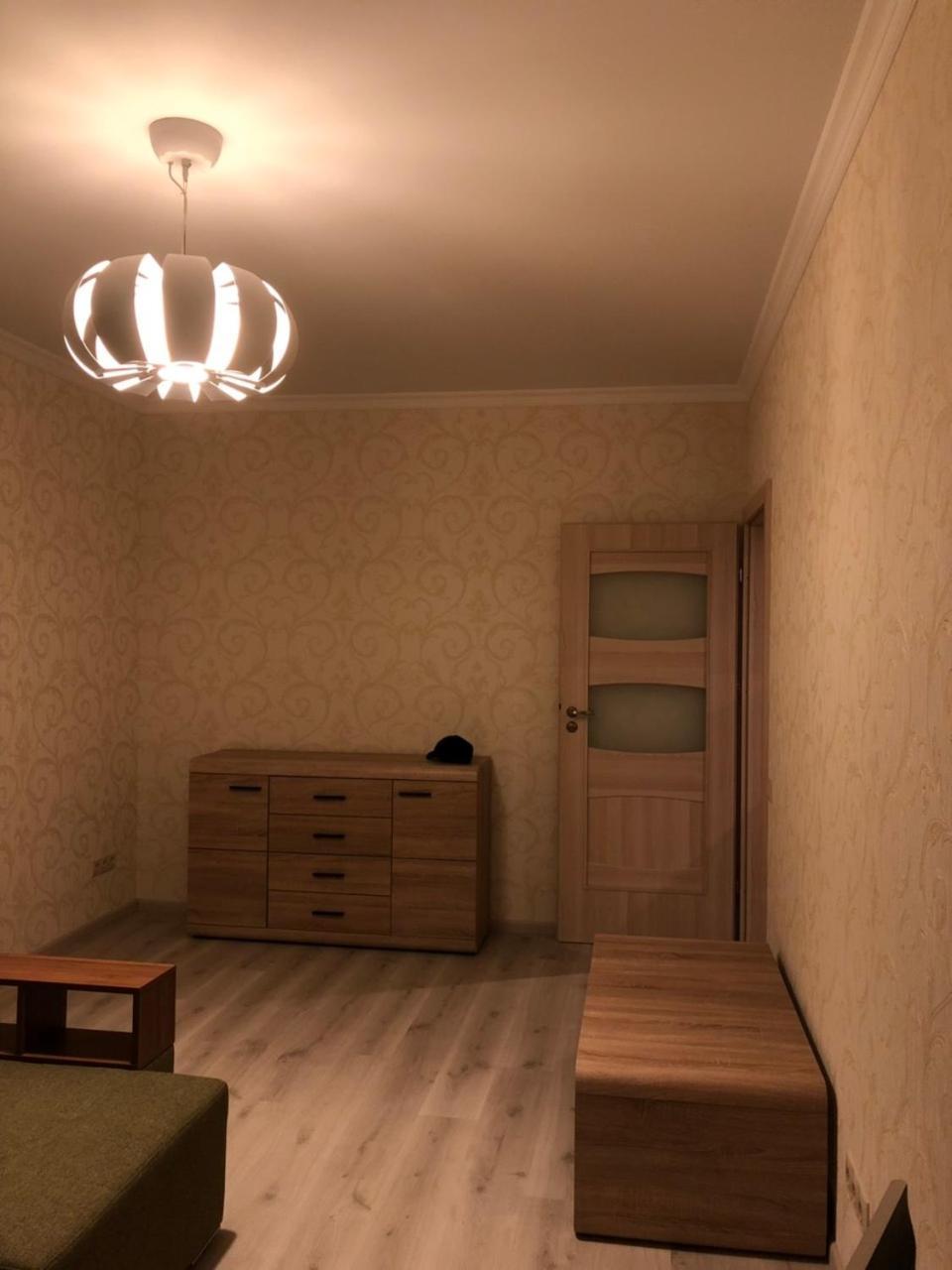 Comfort Apartment On Bogdanivska Street 7B Kiev Bagian luar foto