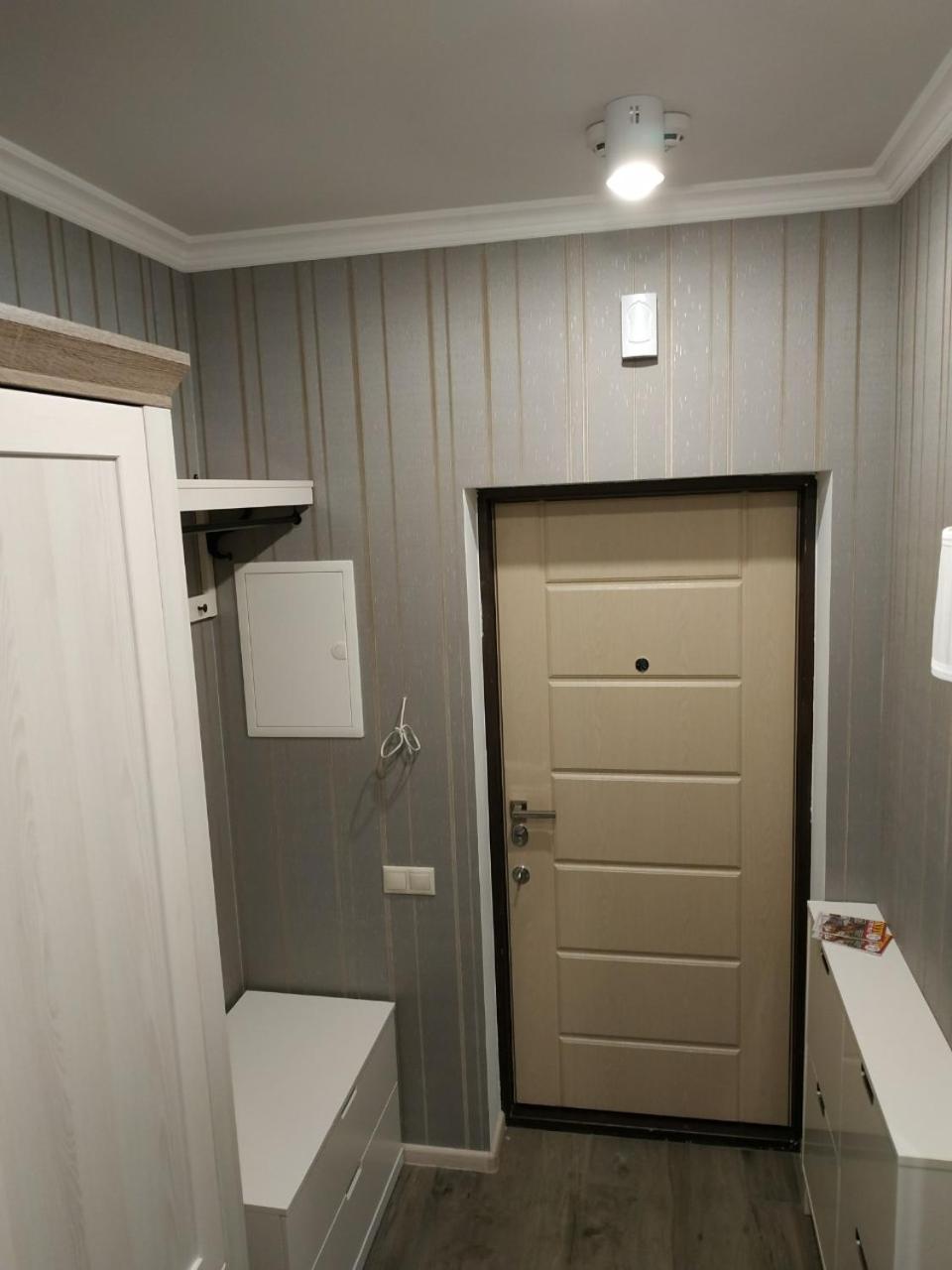Comfort Apartment On Bogdanivska Street 7B Kiev Bagian luar foto
